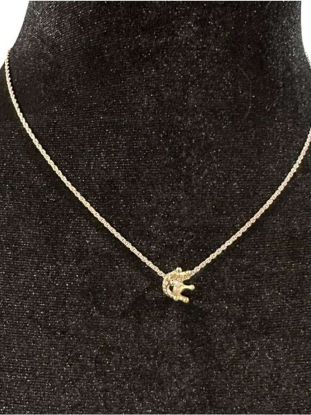Disney Necklace Queen Crown Charm 18 Inch Length Silver Tone Casual Jewelry